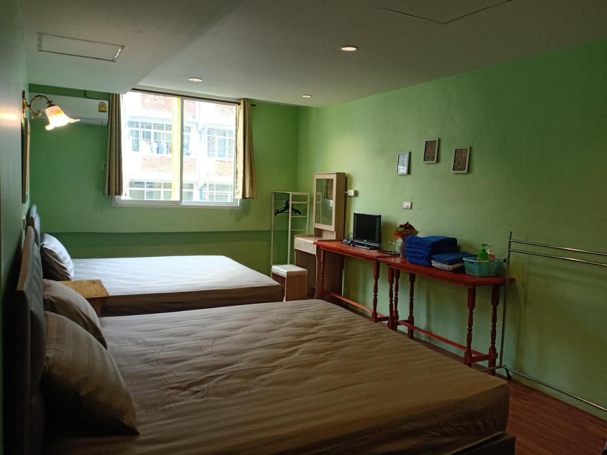 Hotel Santo House à Bangkok Extérieur photo