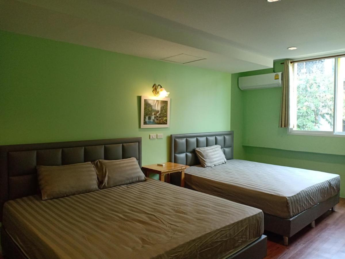 Hotel Santo House à Bangkok Extérieur photo