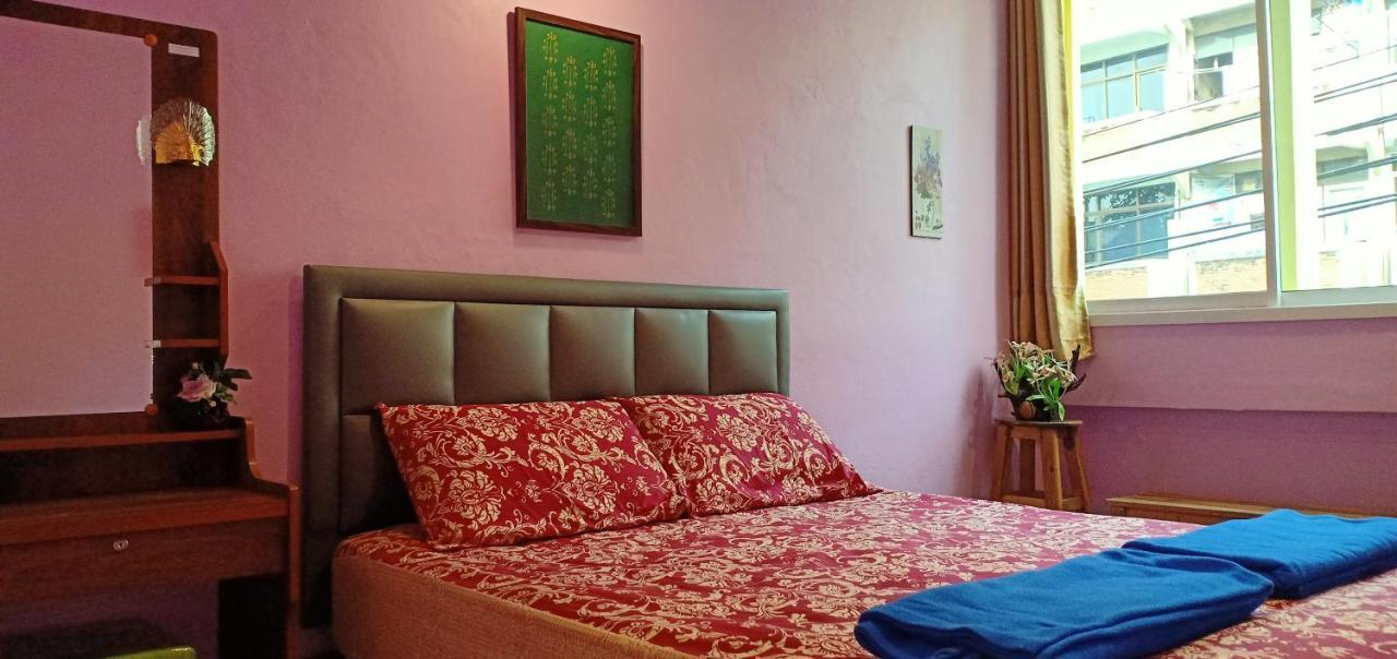 Hotel Santo House à Bangkok Extérieur photo